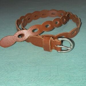 Fossil brown leather belt cutout oval size M 3/4 inch wide BT4191200 EUC